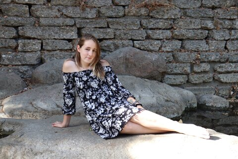 M Rose @coastalmiss cover picture