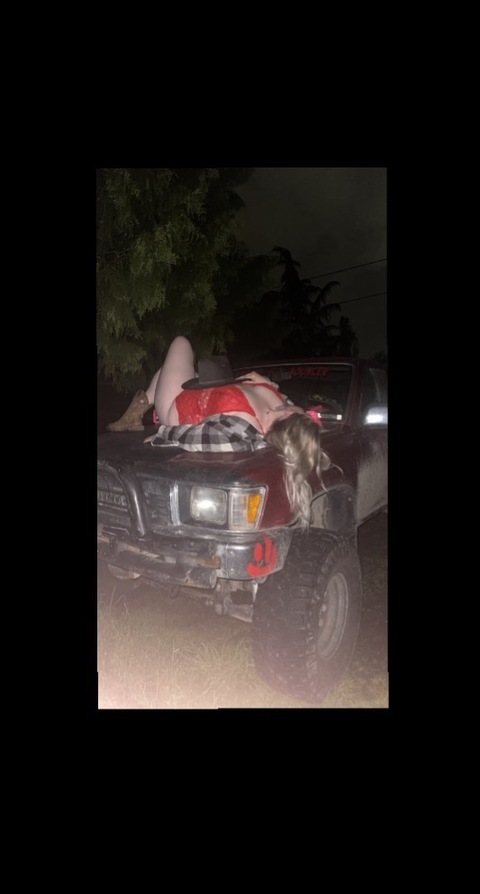 Madi @countryprincess78909 cover picture