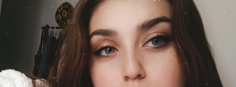 Header of curvy.gal