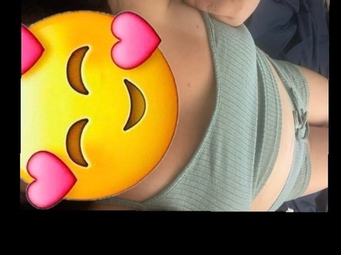 Tiffany M @curvylady77 cover picture