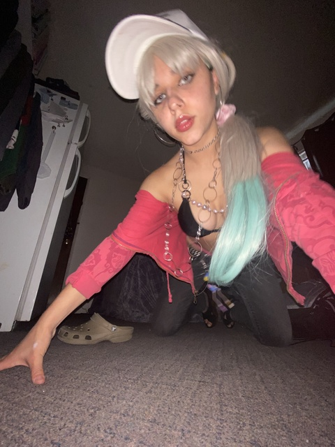 cybersonja @cybersonja cover picture