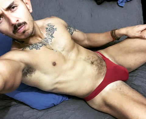 El Cazador @daher_lioncourt cover picture