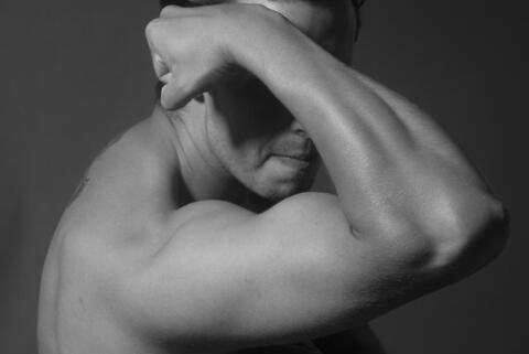 Ale Magno @darealmagno cover picture