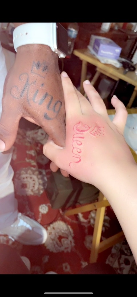 Ya&amp;Dee @deenya cover picture