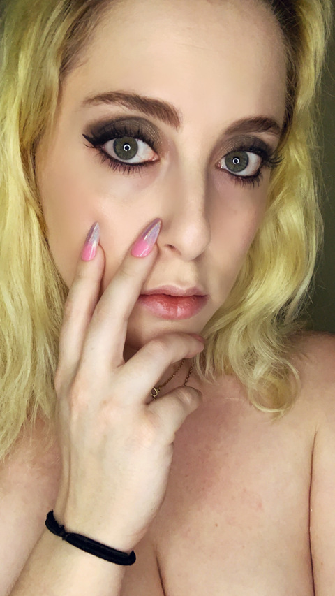 Dickmom @dickmom cover picture