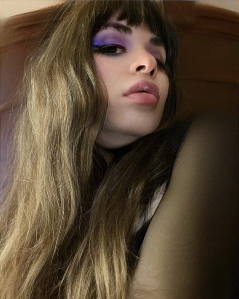 Nicky @divavegasgh cover picture