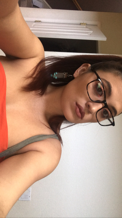 Dogslut @dogslut cover picture