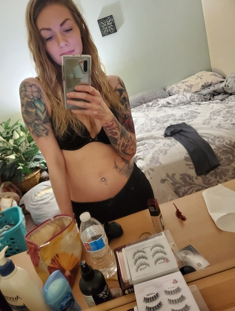 Dolly @dollydoll420 cover picture