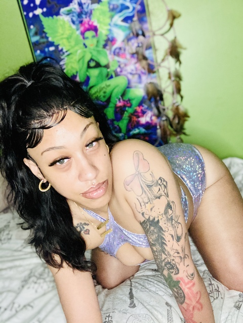 Dripprettyredd 💦 @dripprettyredd cover picture