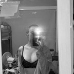 Emily (em_ebx) Leak OnlyFans 

 profile picture