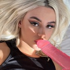 Em (emmerkat) Leaked OnlyFans 

 profile picture
