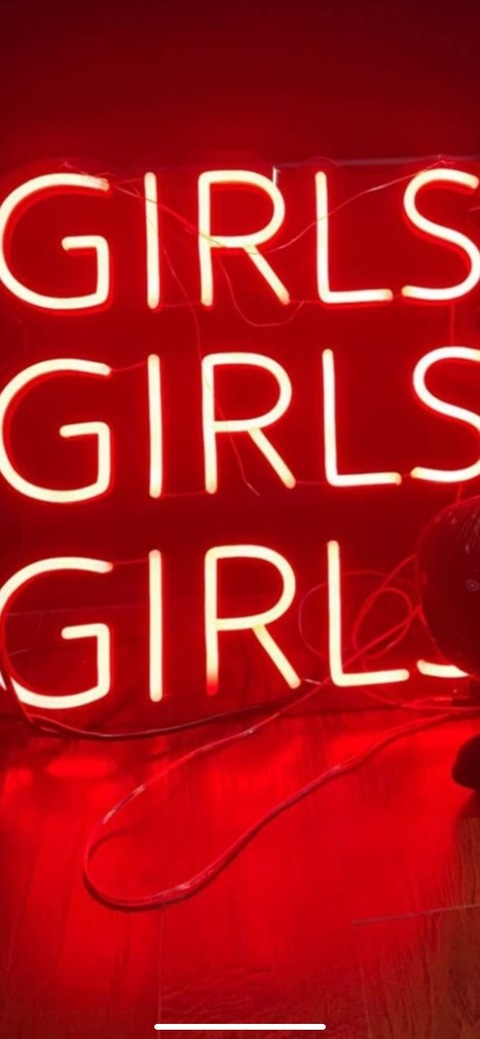 your fav nymph digital girlfriend @enchantressblaire cover picture