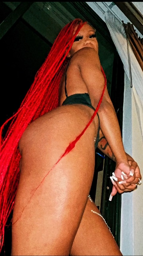 exotickreamer @exotickreamkake cover picture