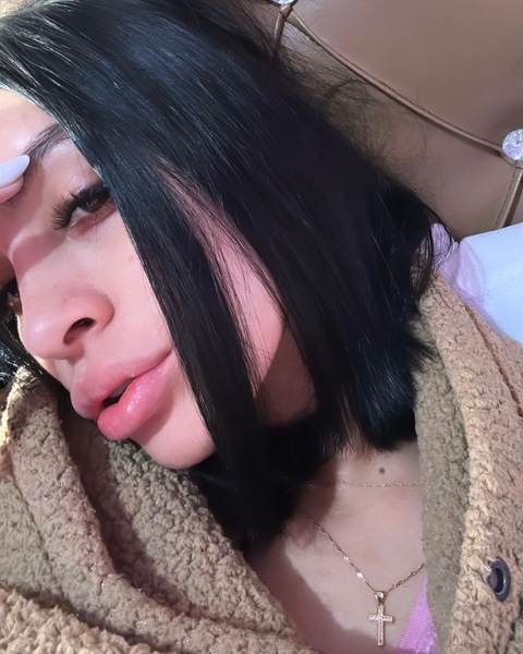 Fernanda Ar @fernandaarac cover picture
