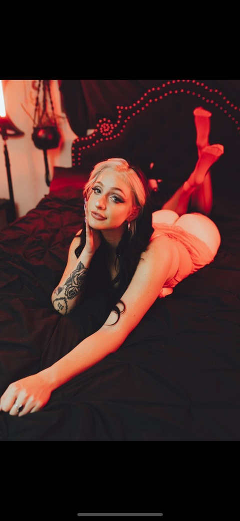 Cherry (Top 3%) @fiestacherry cover picture
