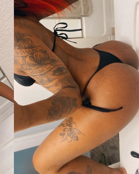 FineAssShappire @fineassshappire cover picture