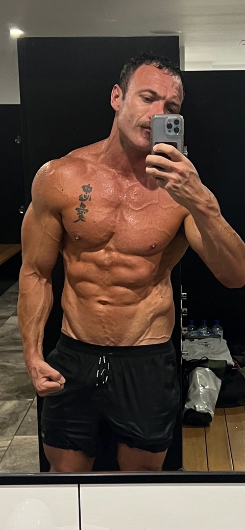 FitDaddy @fitdaddy69 cover picture