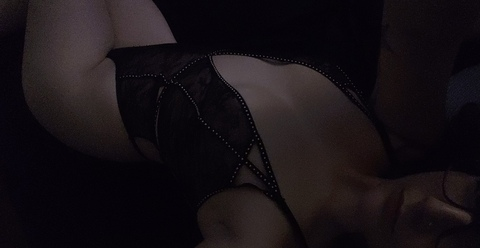 France @frenchiesdoitbetter cover picture