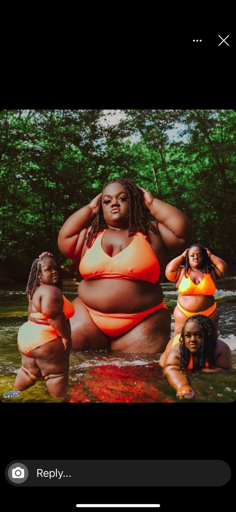Fun Sized Henny 😛 @funsizeandthick cover picture