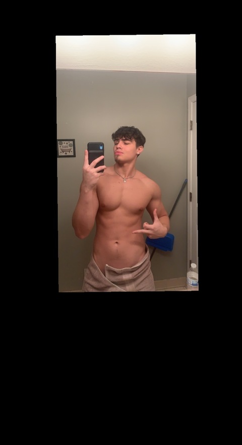 Gabe King @gabek1ng cover picture