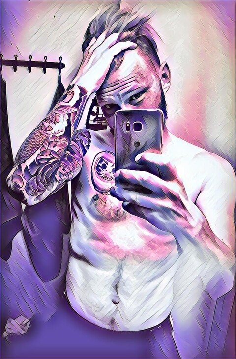 David V @ganggang8601 cover picture