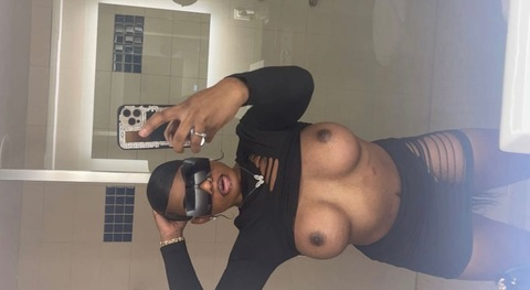 Cummaster 👅 @genisisb cover picture