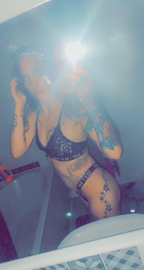 Georgia Connor @georgiarose38 cover picture