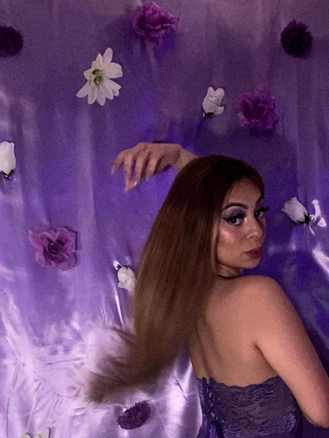 Ashley 🦋 @gingerbreadbaddie cover picture