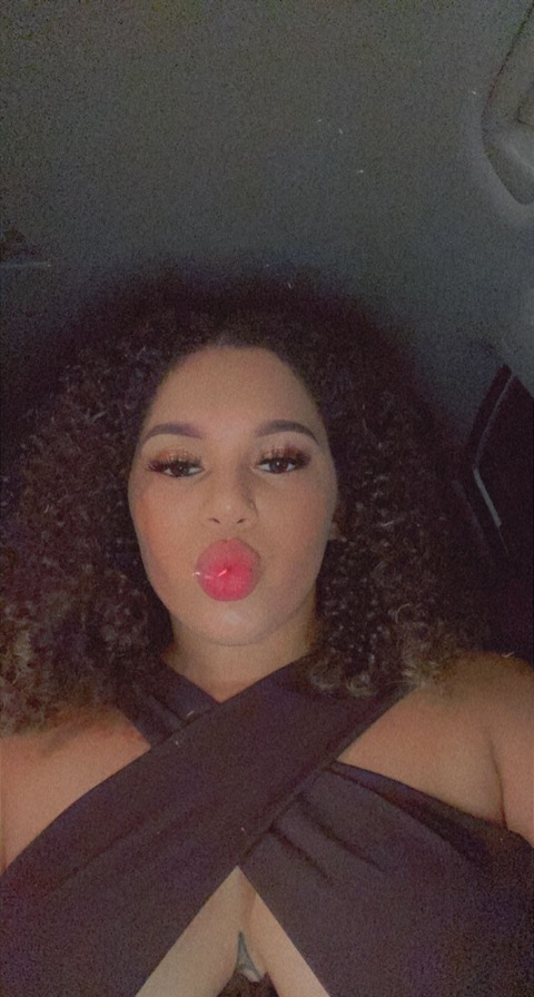 Shebadafjaee @goldxnjacora cover picture