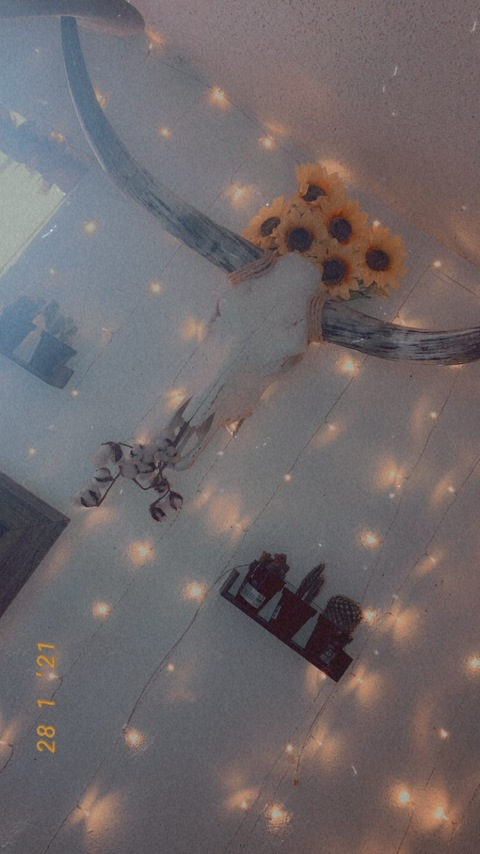 Taylor @gypsy_22 cover picture