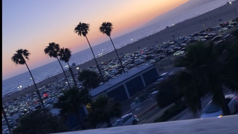 e @highkeyhoe cover picture