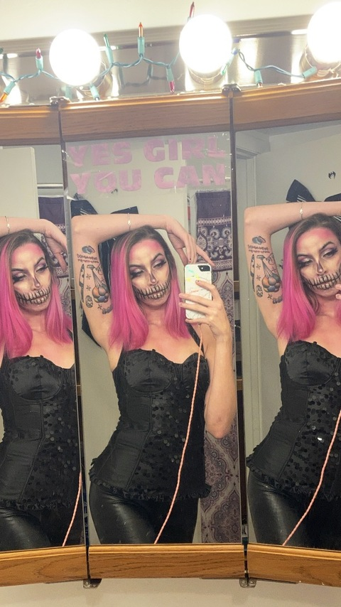 Hannah Michelle @hmvchelle cover picture