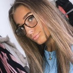Holl (@hollyallen) Leak OnlyFans 

 profile picture