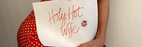 Holy Hot Wife @holyhotwife cover picture