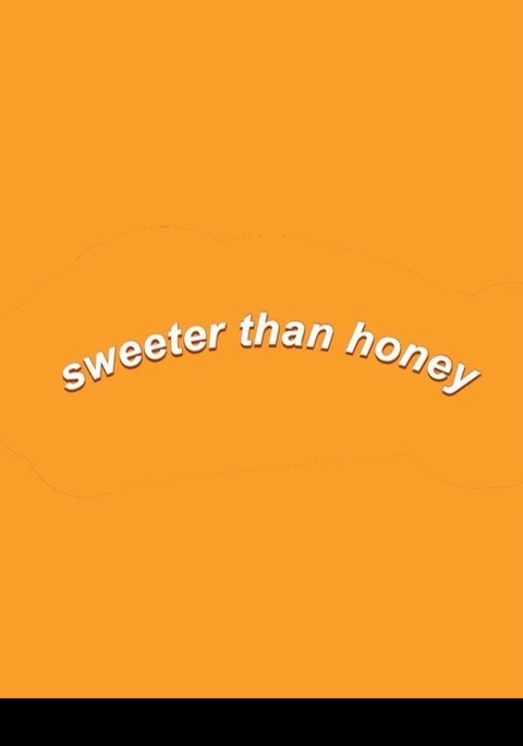 Honey @honeybeepott cover picture