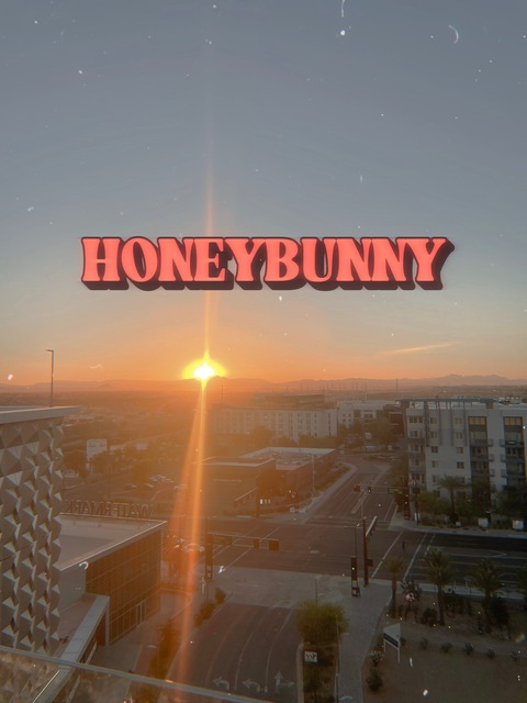 Honeytheeheaux @honeytheeheaux cover picture