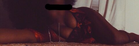 Colette Darling @hotcocoaloco cover picture