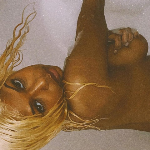 🎡🎠🎢Enjoy💋 @iamchynaciara cover picture
