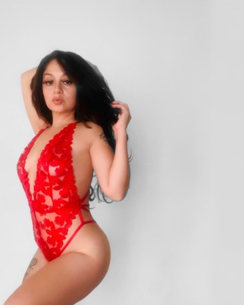 Sky Is A Goddess @iamskythegoddess cover picture