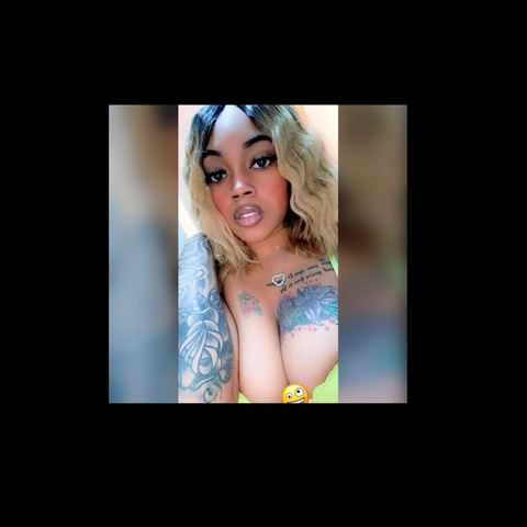 DeepThroatQuenn👑🫦 @iheartme cover picture