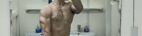 Issac @issacsfit cover picture