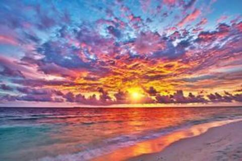 Laryn @itslaryn2u cover picture