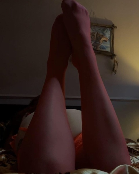 Izzy @izzyxx79 cover picture