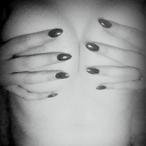Jem @jemlee3 cover picture