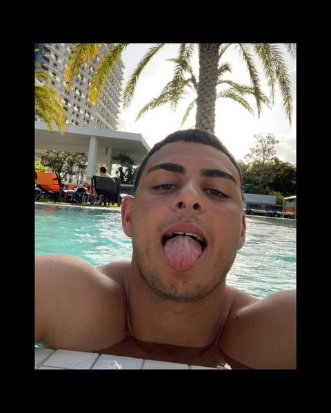 Jesse @jesseclarke95 cover picture