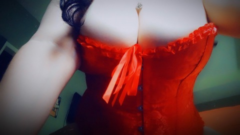 Jessica @jessissamess cover picture