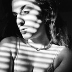 jeunefillevulgaire OnlyFans Leaks 

 profile picture