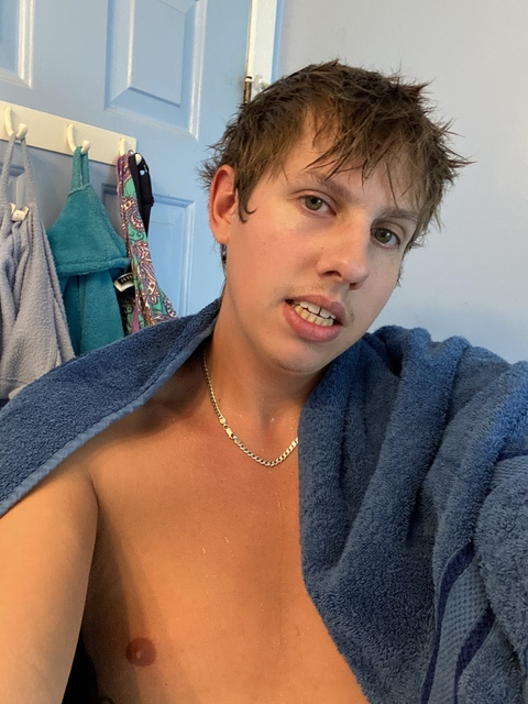 Julien @julthepleaser cover picture