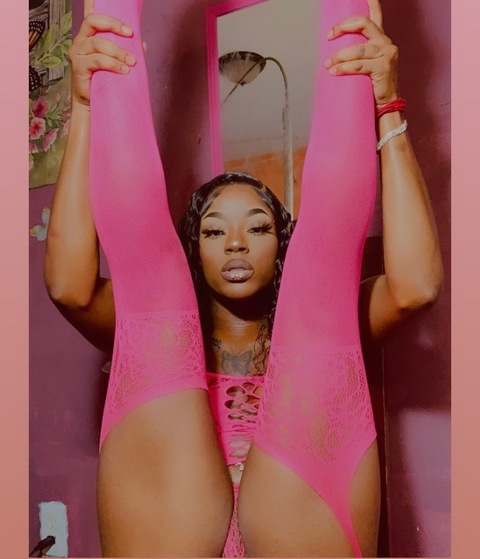 Kanddyland🧚🏽‍♀️ @kandyyyland cover picture