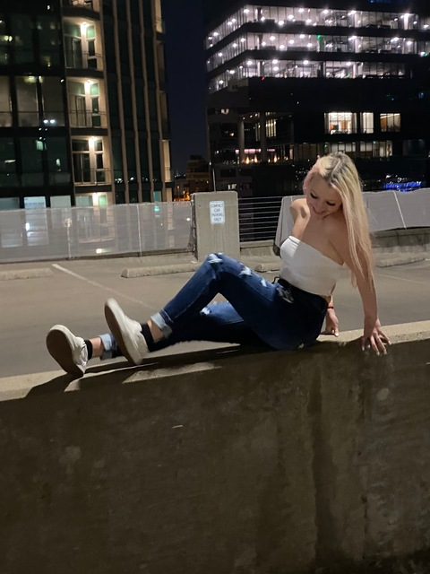Katie @kattgatt cover picture